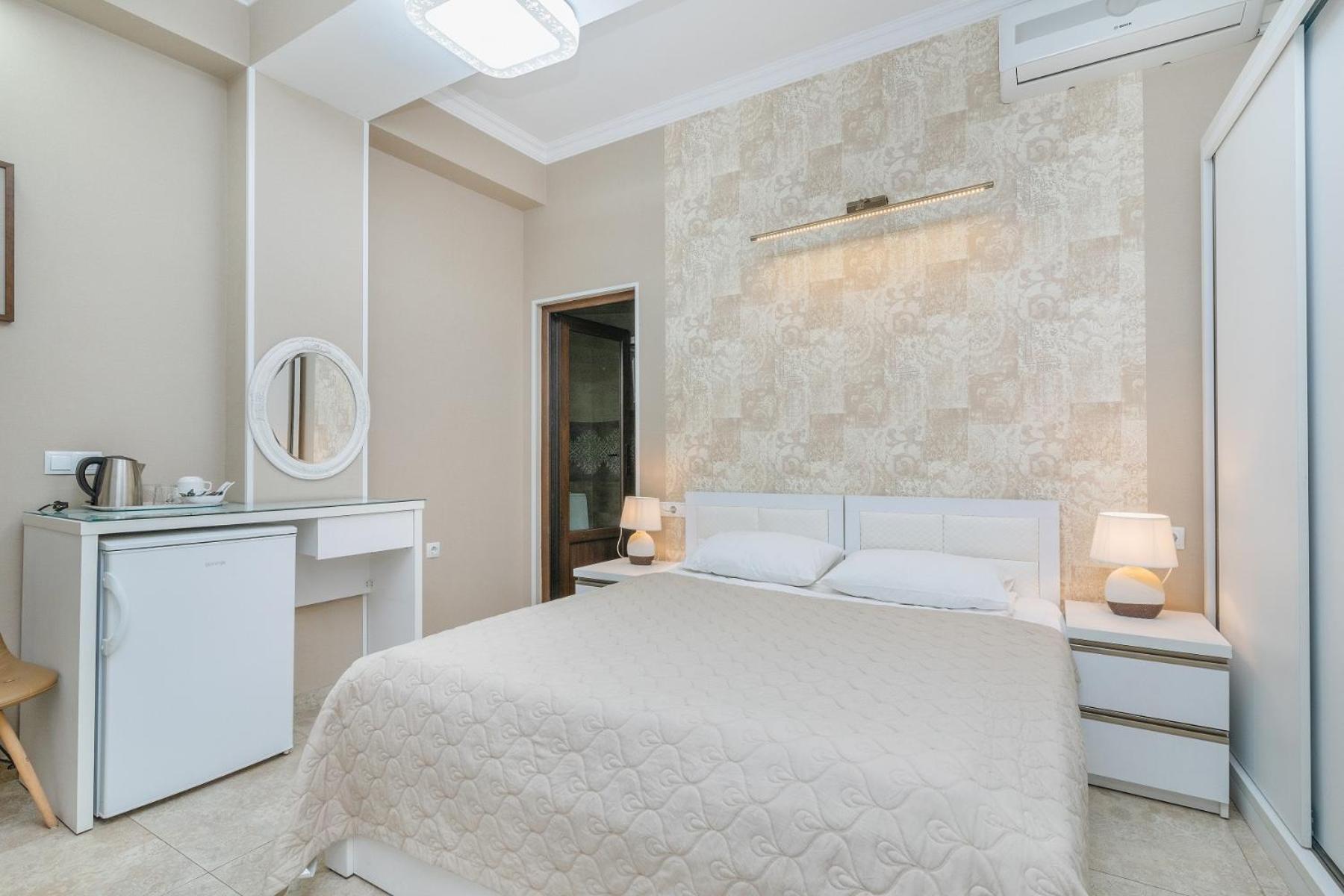 Nicolas Boutique Hotel Тбилиси Экстерьер фото