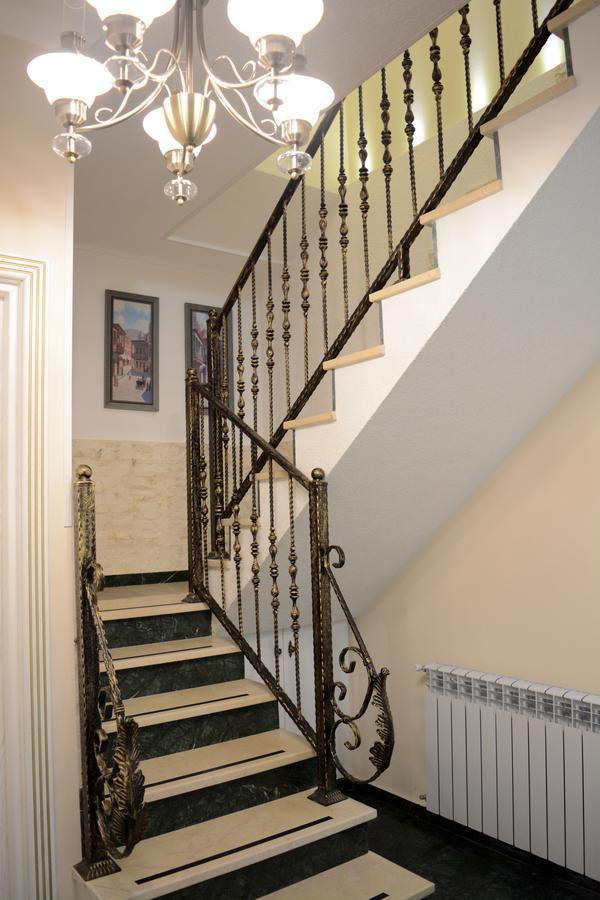 Nicolas Boutique Hotel Тбилиси Экстерьер фото
